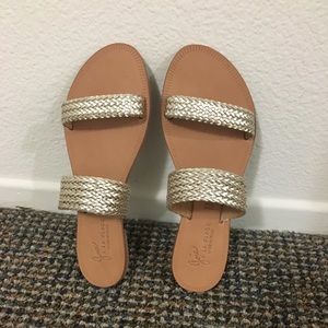 Super cute Joie gold sandals, 9.5, never worn!!